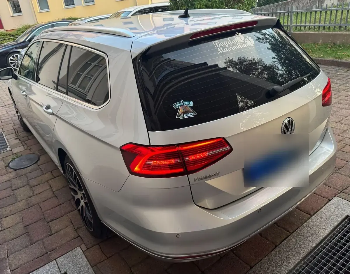 Usata VW Passat Highline 150 CV (110 kW) 2018 Argento Station wagon