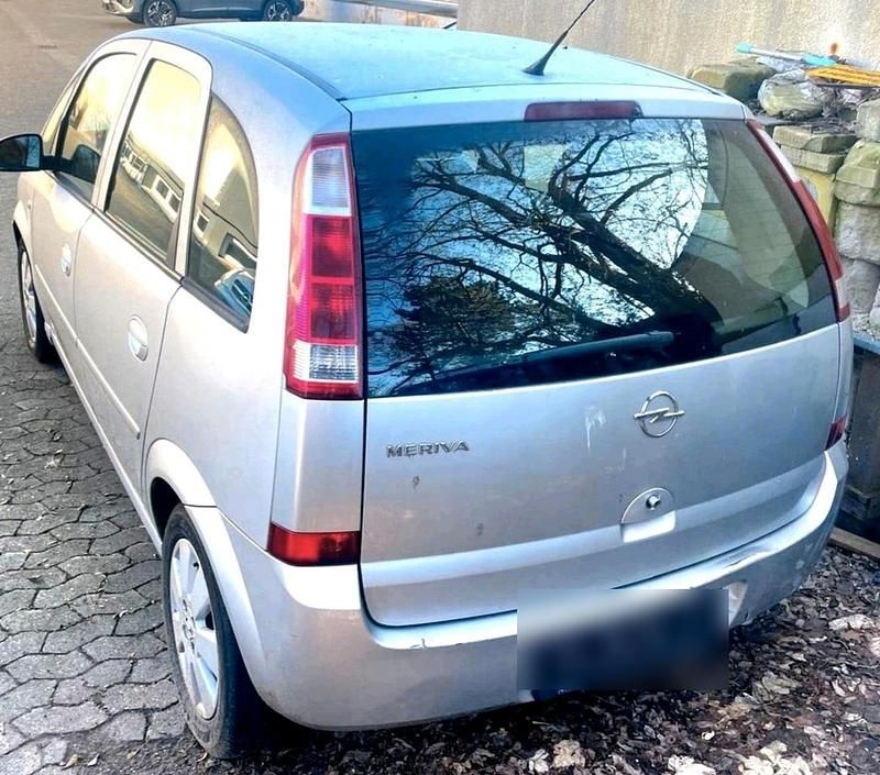 Gebraucht Opel Meriva 90 PS (66 kW) 2005 Silber Van / Kleinbus