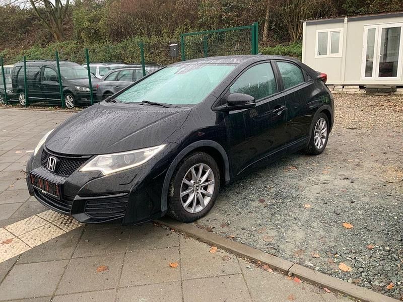 Gebraucht Honda Civic 99 PS (72 kW) 2015 Schwarz Limousine