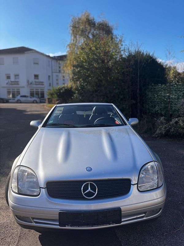 Grau Gebraucht 1998 Mercedes SLK200 Cabrio | 3.599 € (Guter Preis) - Bild 1/4