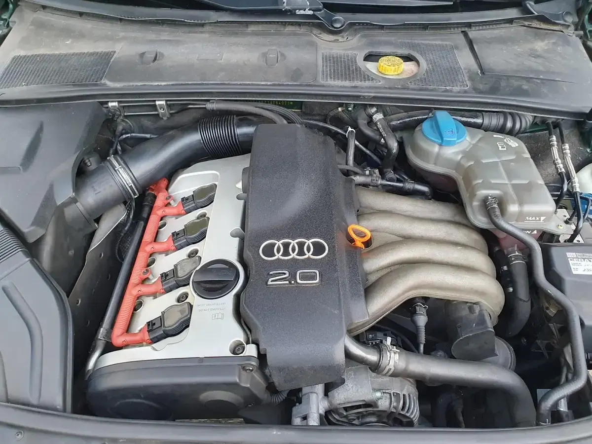 Gebraucht Audi A4 130 PS (95 kW) 2001 Grün Limousine