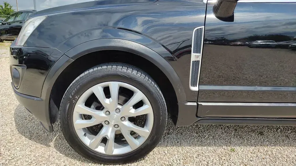 Używany Opel Antara Selection 170 KM (125 kW) 2017 Czarny SUV