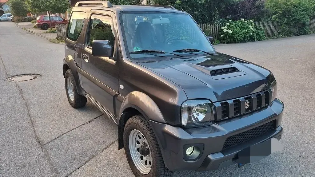 Gebraucht Suzuki Jimny 84 PS (61 kW) 2016 Grau SUV