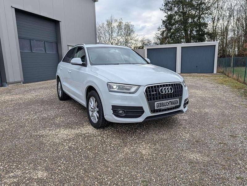 Gebraucht Audi Q3 170 PS (125 kW) 2012 Gletscherweiss metallic SUV