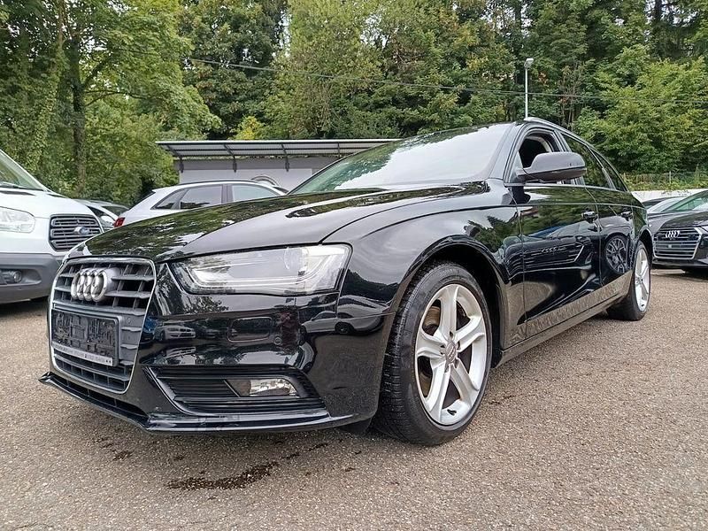 Brillantschwarz Gebraucht 2014 Audi A4 Ambition Kombi | 7.999 € (Superpreis) - Bild 1/4