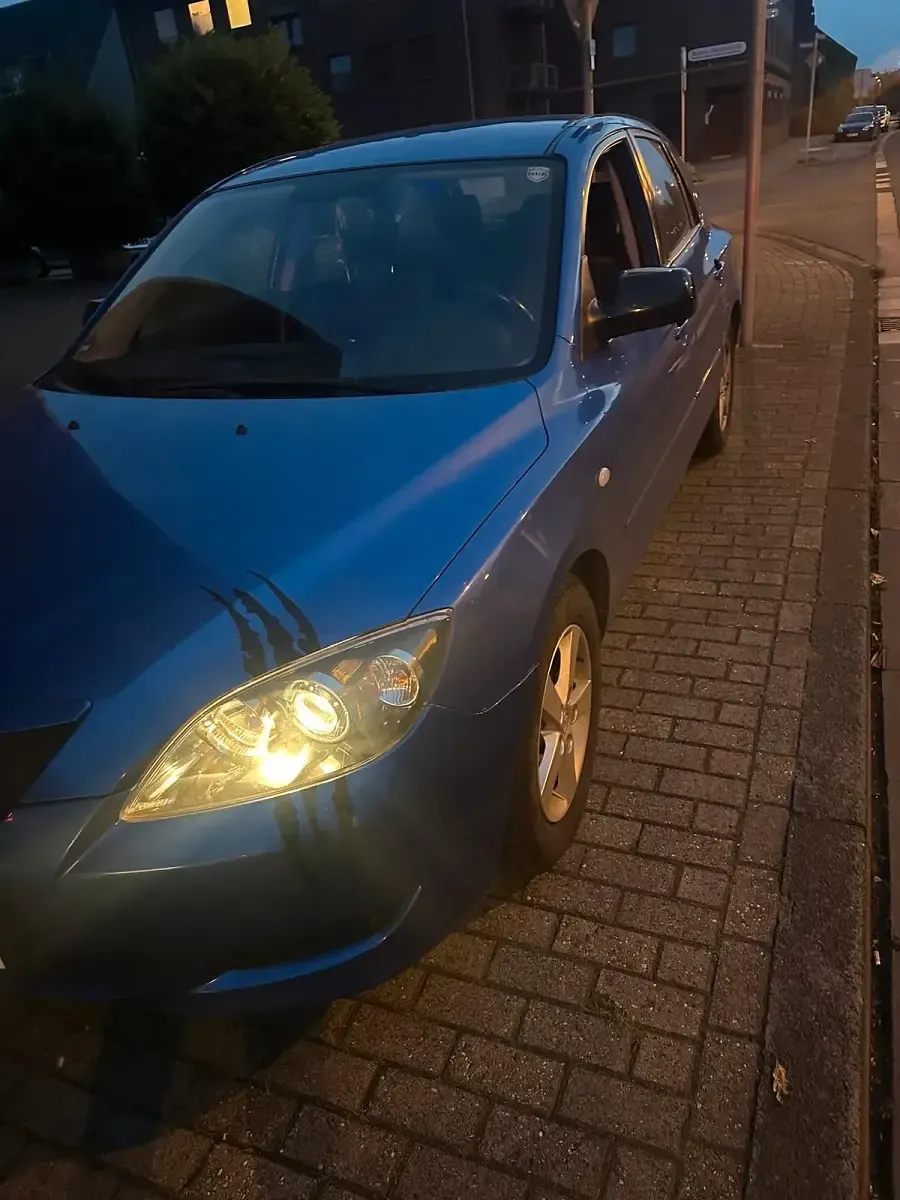 Gebraucht Mazda 3 105 PS (77 kW) 2003 Blau Kombi