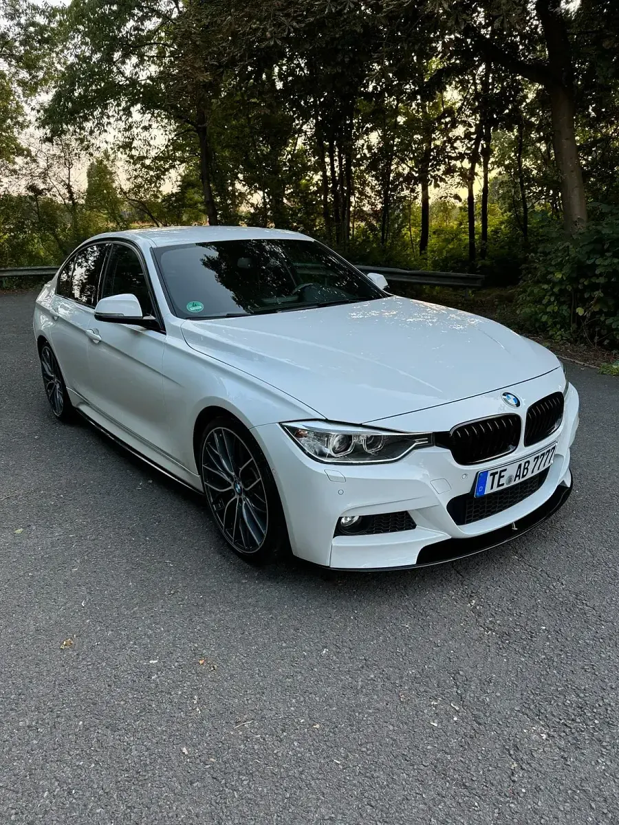 Gebraucht BMW 320 Performance 184 PS (135 kW) 2013 Weiß Limousine