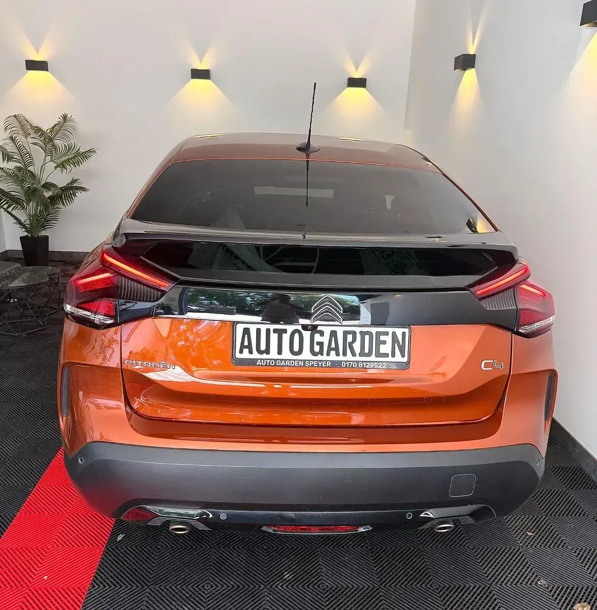 Gebraucht Citroën C4 Shine 131 PS (96 kW) 2021 Orange Kleinwagen