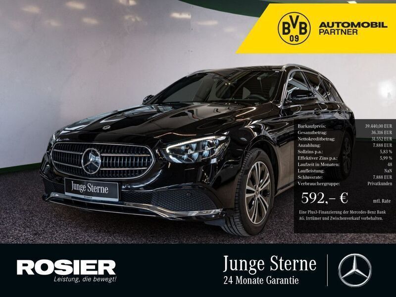 Schwarz / obsidianschwarz Gebraucht 2023 Mercedes E220 Avantgarde Kombi | 39.490 € (Teuer) - Bild 1/4
