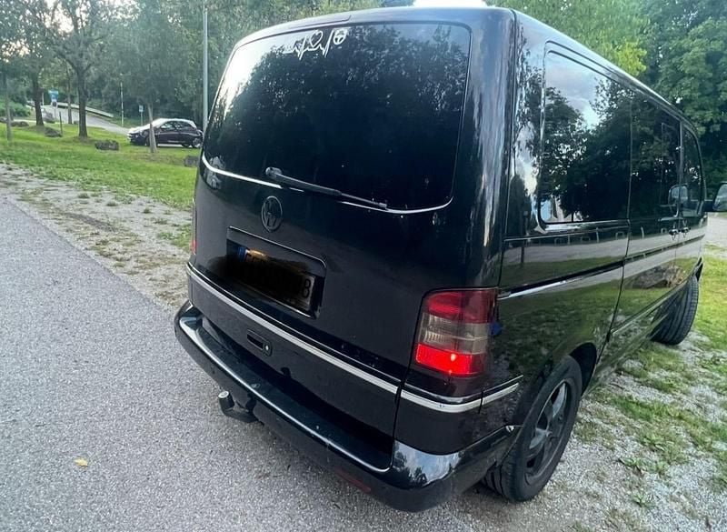 Gebraucht VW Multivan 174 PS (127 kW) 2008 Schwarz Van / Kleinbus