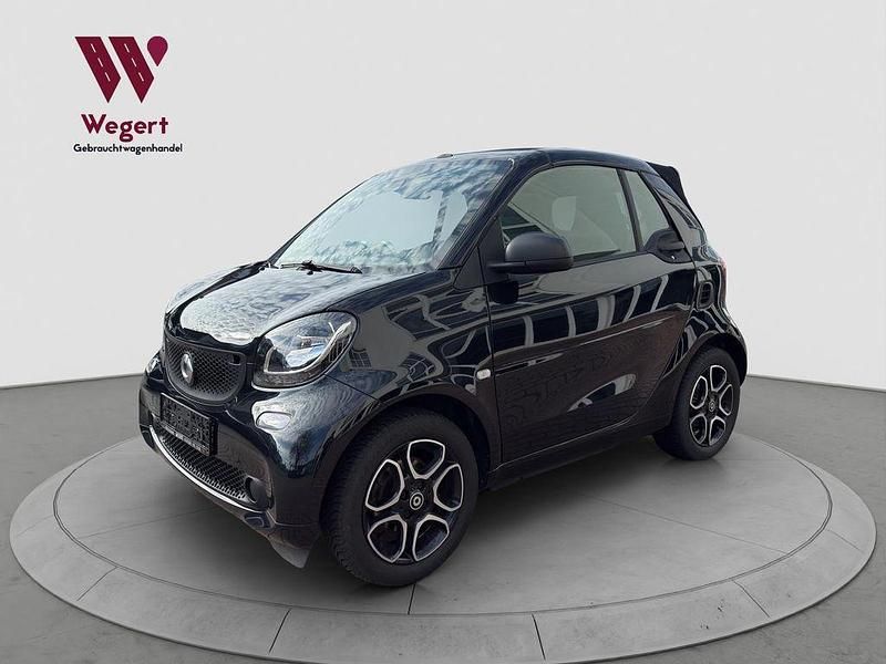 Gebraucht Smart ForTwo Cabrio 71 PS (52 kW) 2019 Schwarz Cabrio