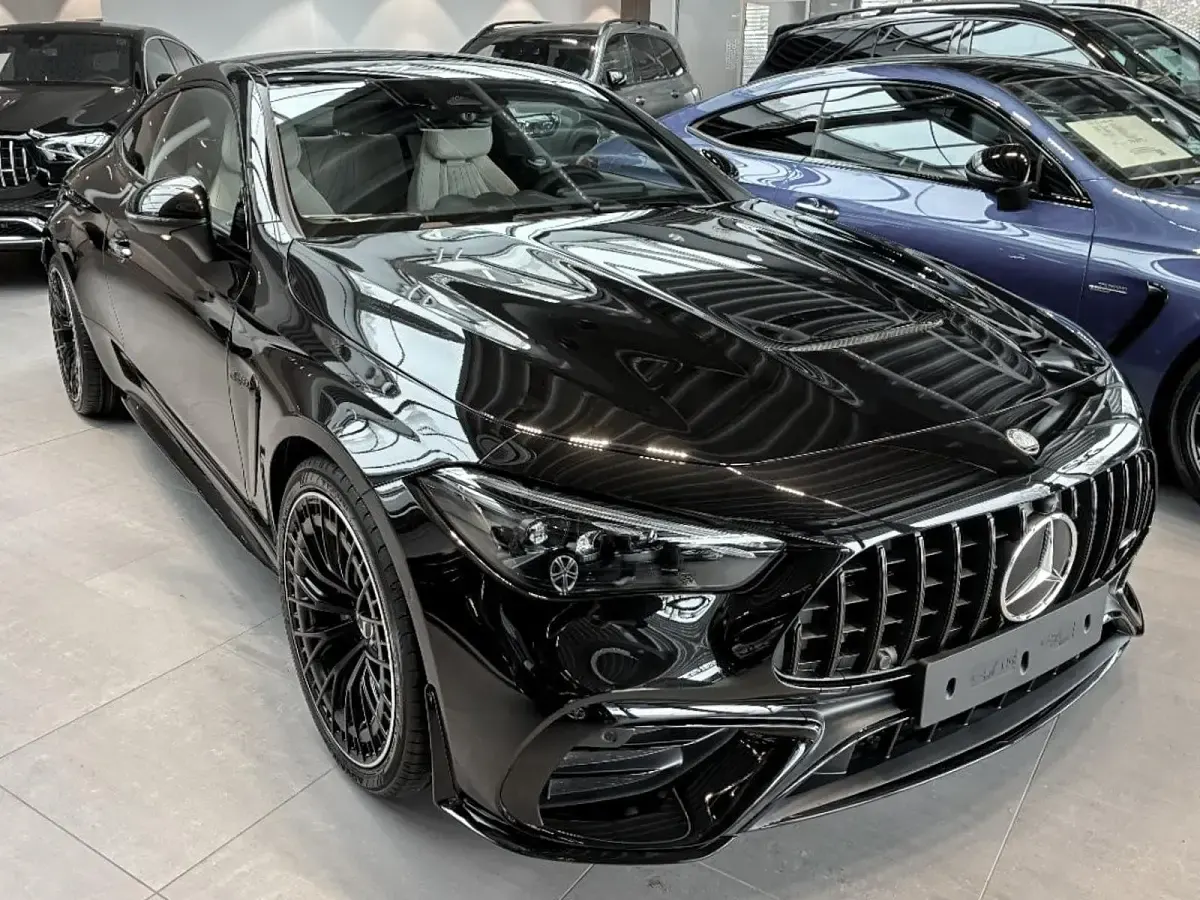 Gebraucht Mercedes CLE53 AMG AMG 449 PS (330 kW) 2026 Metalliclack obsidianschwarz met Coupé