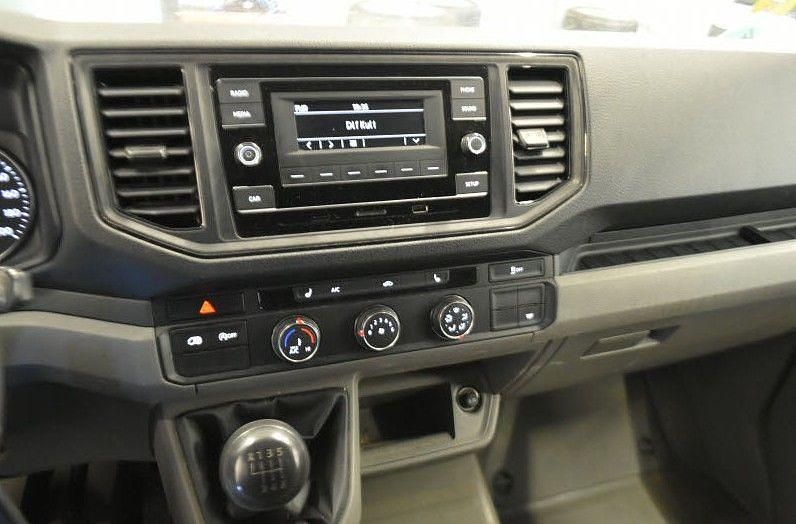 Gebraucht VW Crafter 177 PS (130 kW) 2023 Weiß Van