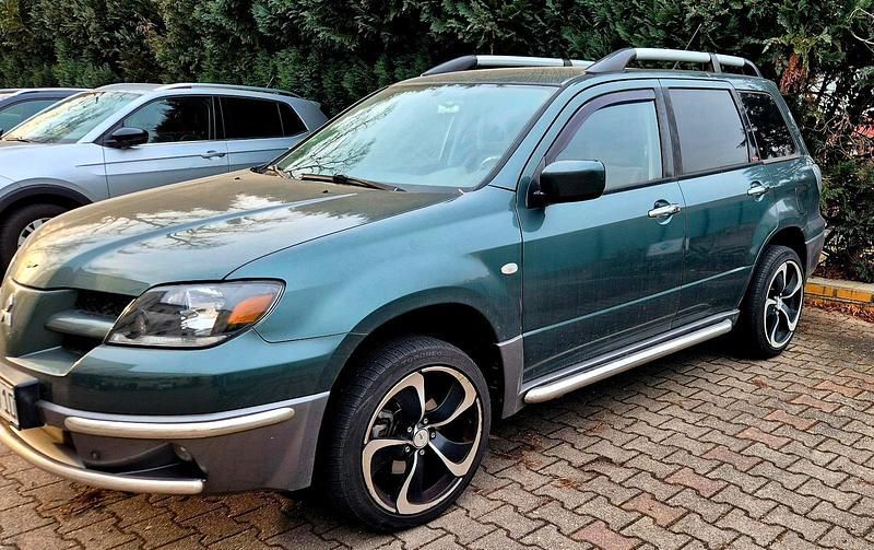 Gebraucht Mitsubishi Outlander 160 PS (117 kW) 2003 Grau SUV