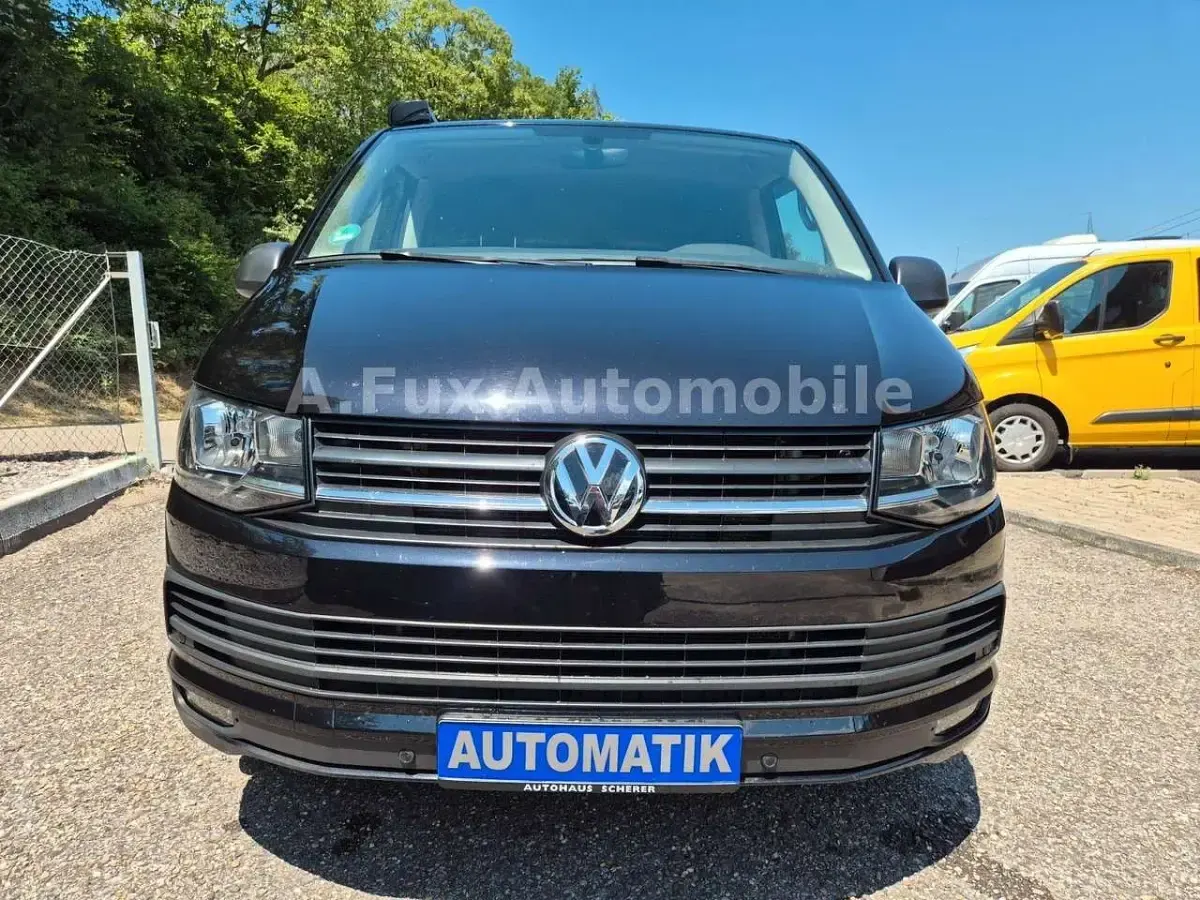 Gebraucht VW Multivan Trendline 150 PS (110 kW) 2017 Schwarz Van / Kleinbus