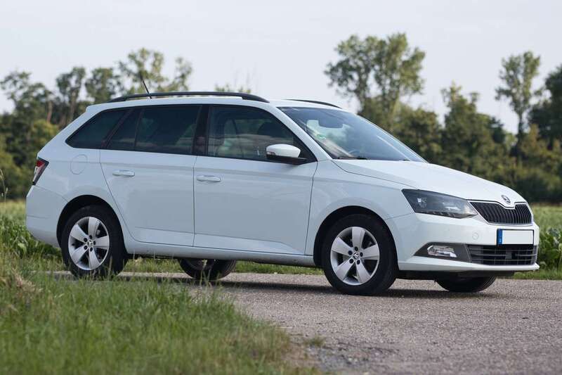 Weiß Gebraucht 2015 Skoda Fabia Style Kombi | 4.750 € (Fairer Preis) - Bild 1/4