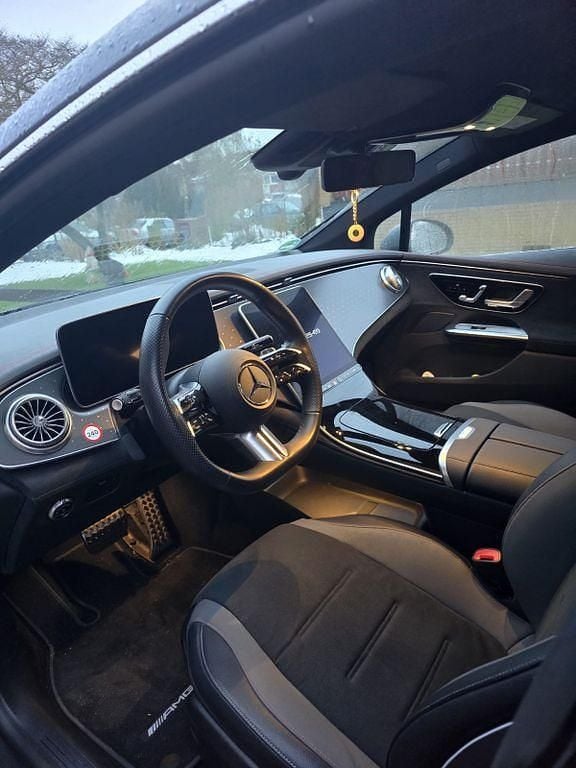Gebraucht Mercedes EQE350 214 kW (292 PS) 2022 Silber Limousine