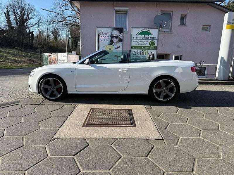 Gebraucht Audi A5 Cabriolet 245 PS (180 kW) 2012 Ibisweiß Cabrio