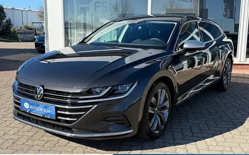 Gebraucht VW Arteon Elegance 150 PS (110 kW) 2023 Grau Kombi