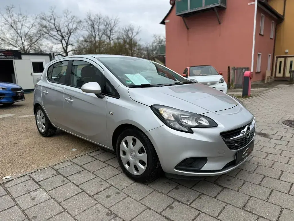 Używany Opel Corsa Edition 90 KM (66 kW) 2016 Srebrny Hatchback