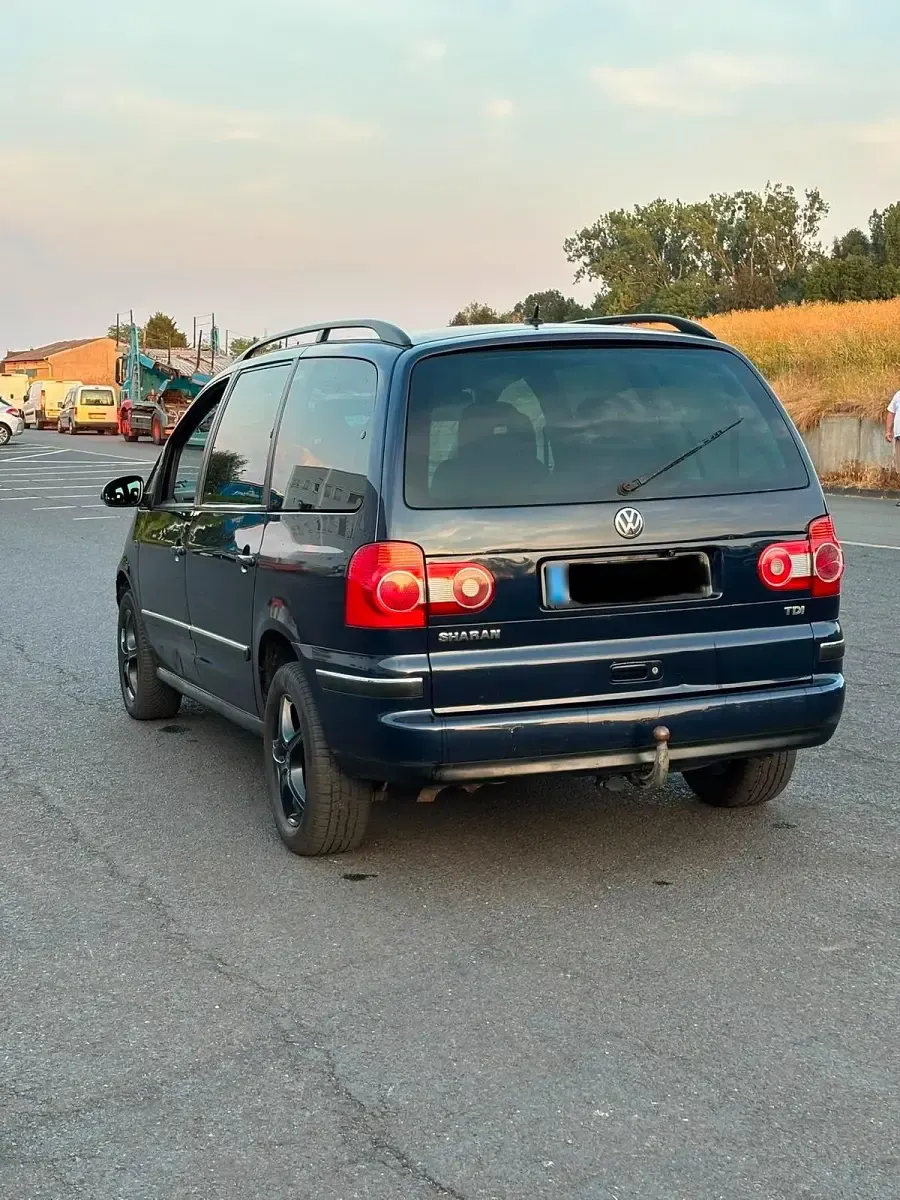 Gebraucht VW Sharan 131 PS (96 kW) 2005 Blau Van / Kleinbus