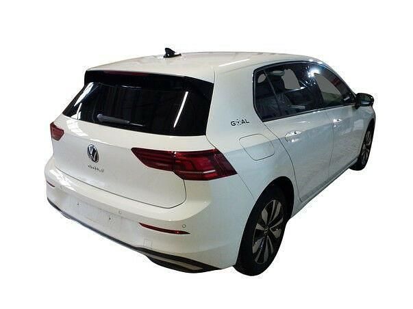 Gebraucht VW Golf VIII Pro 116 PS (85 kW) 2024 Weiß (pure white) Limousine