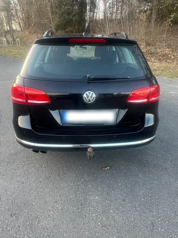 Gebraucht VW Passat Comfortline 140 PS (102 kW) 2013 Schwarz Kombi
