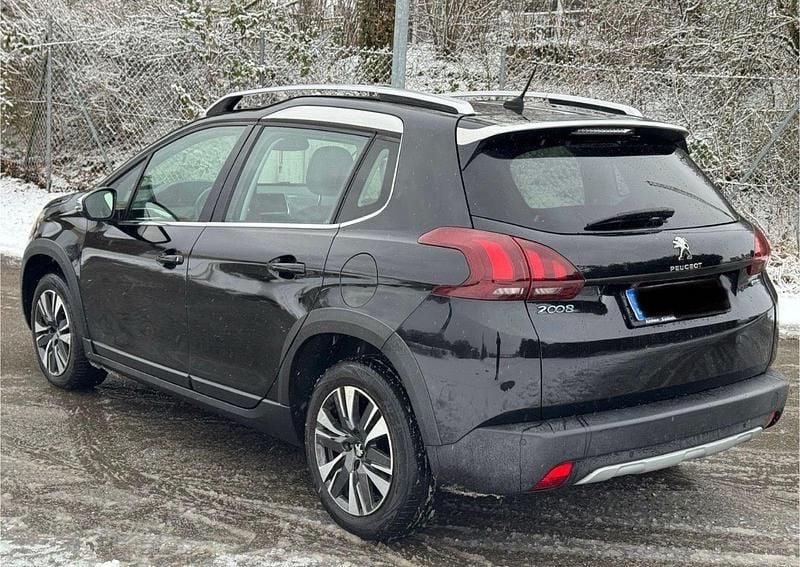 Gebraucht Peugeot 2008 115 PS (84 kW) 2017 Schwarz SUV