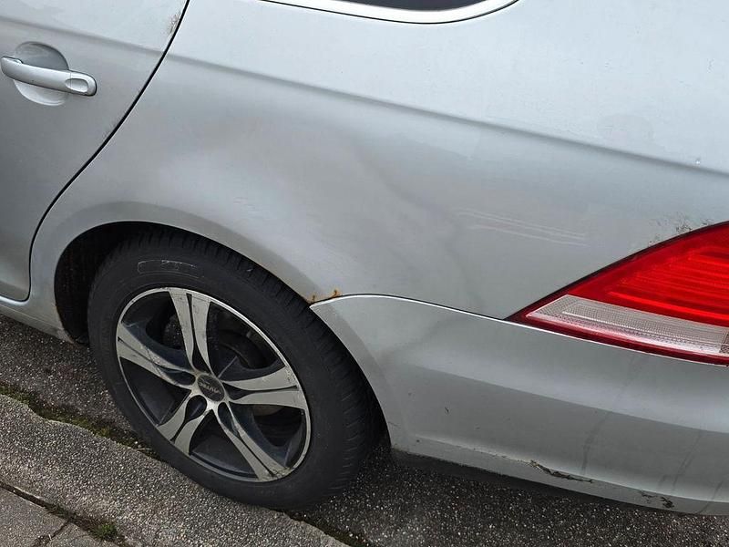 Gebraucht VW Golf V Comfortline 140 PS (102 kW) 2009 Silber Kombi