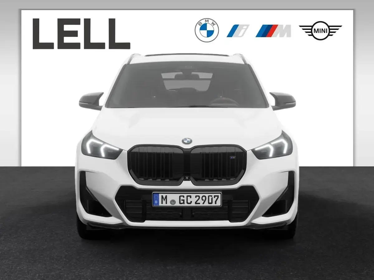 Neu BMW X1 Luxury Line 300 PS (220 kW) 2026 Weiß SUV