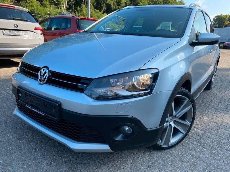 Reflexsilber metallic Gebraucht 2013 VW Polo Cross Kleinwagen | 10.950 € (Fairer Preis) - Bild 1/4