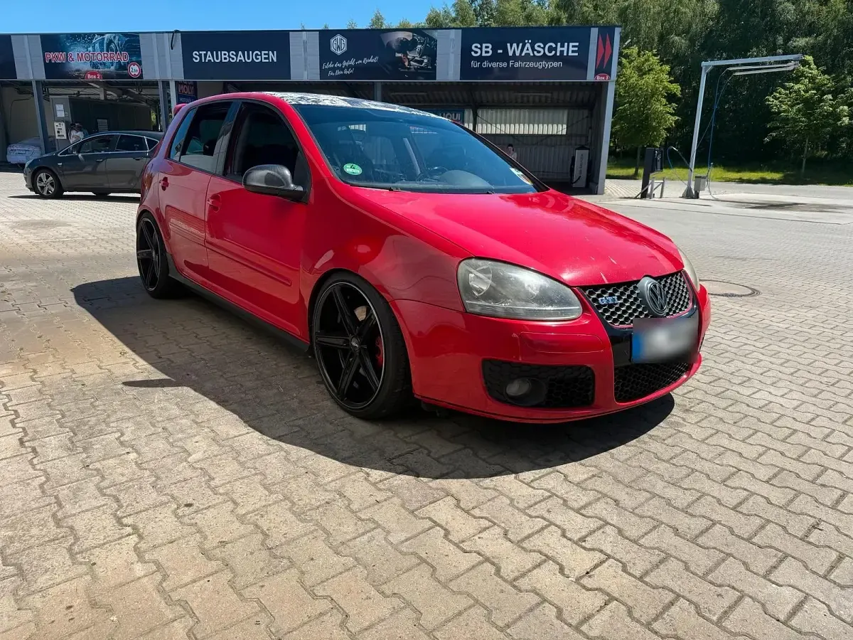 Gebraucht VW Golf V GTI 200 PS (147 kW) 2005 Rot Kleinwagen