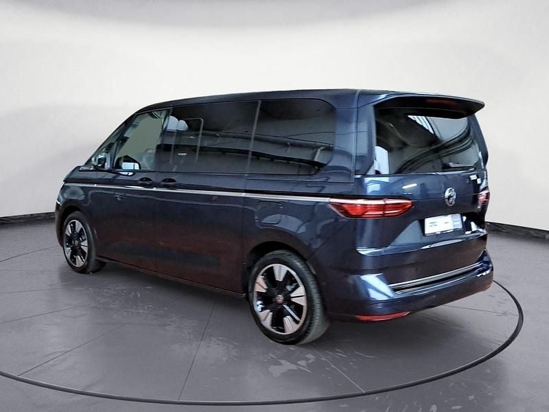 Neu VW Multivan Style 204 PS (150 kW) 2025 Blau Van / Kleinbus