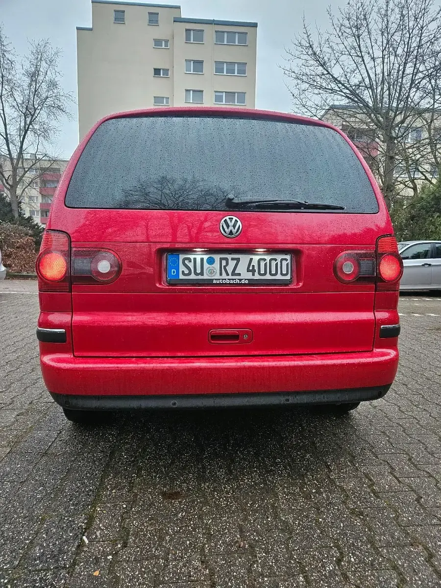 Brugt VW Sharan 140 HK (102 kW) 2008 Rød MPV