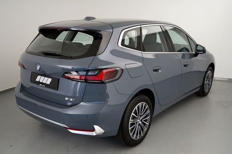 Gebraucht BMW 216 Active Tourer Luxury Line 122 PS (89 kW) 2024 Grau Van / Kleinbus