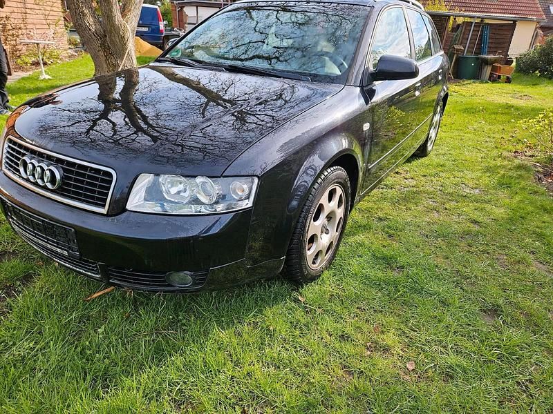 Second-hand Audi A4 116 CP (85 kW) 2004 Negru Break