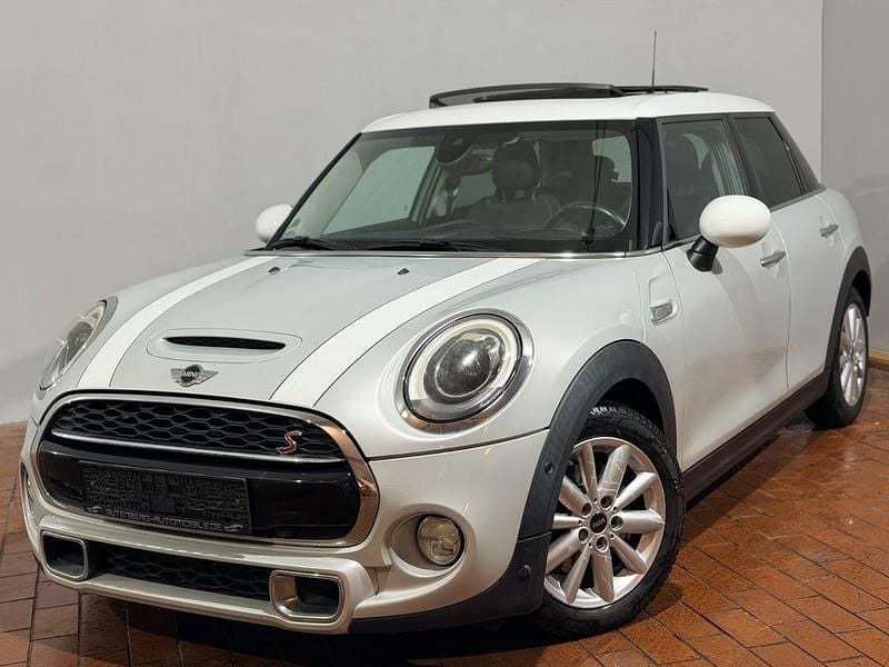 Gebraucht Mini Cooper SD 170 PS (125 kW) 2016 Silber Kleinwagen