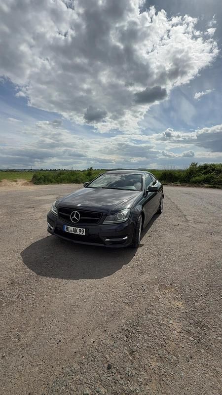 Gebraucht 2013 Mercedes C220 AMG Coupé | 8.500 € (Fairer Preis) - Bild 1/4