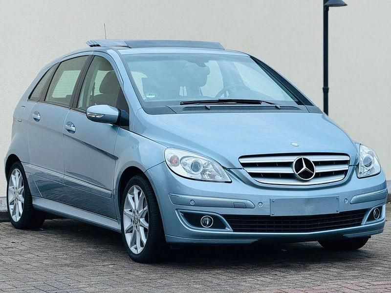 Blau Gebraucht 2007 Mercedes B170 Van / Kleinbus | 6.999 € (Fairer Preis) - Bild 1/4