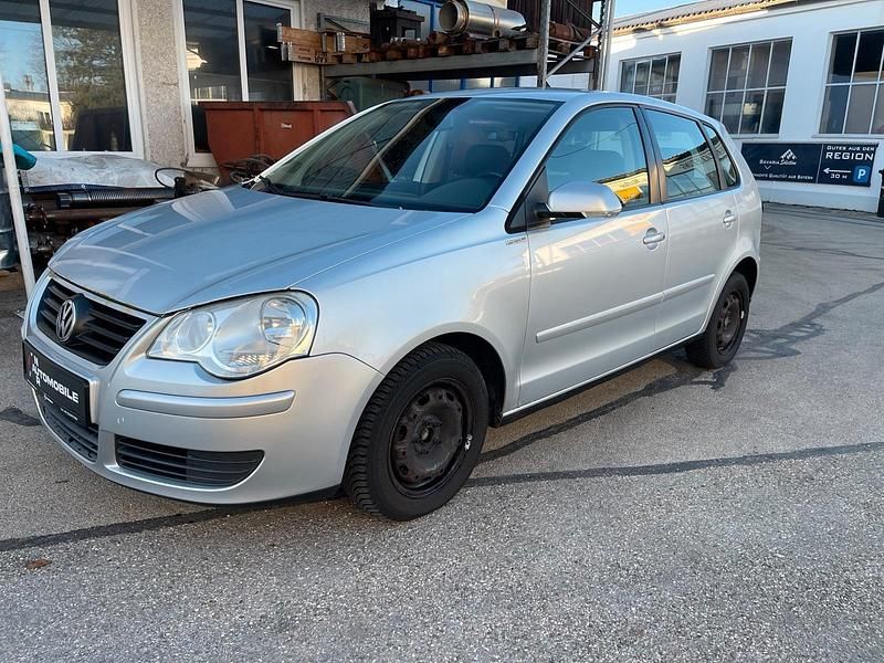 Gebraucht VW Polo 64 PS (47 kW) 2007 Silber Kleinwagen