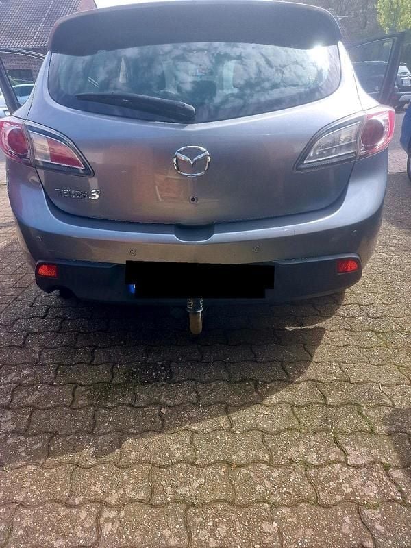 Gebraucht Mazda 3 108 PS (79 kW) 2011 Silber Limousine