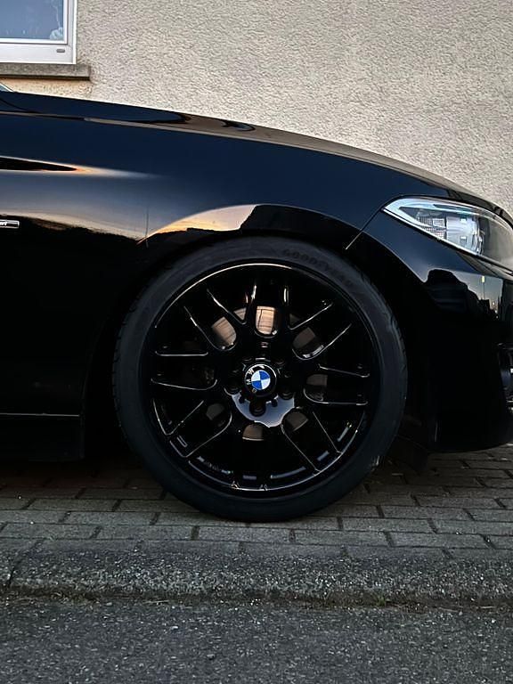 Gebraucht BMW 220 Sport Line 184 PS (135 kW) 2015 Schwarz Coupé