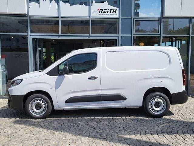 Gebraucht Toyota Proace City City 102 PS (75 kW) 2025 Weiß Van / Kleinbus