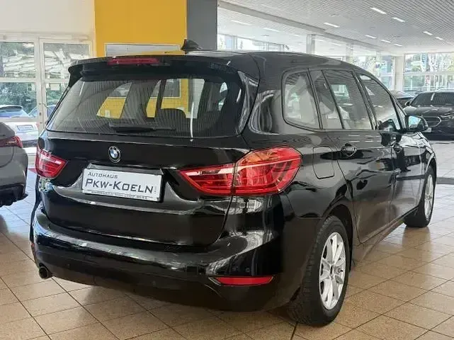 Gebraucht BMW 216 102 PS (75 kW) 2016 Schwarz Van / Kleinbus