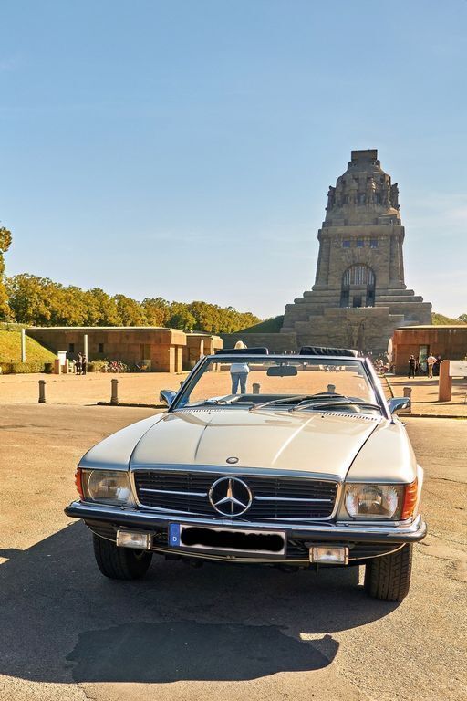 Silber Gebraucht 1971 Mercedes SL350 Cabrio | 27.900 € - Bild 1/4