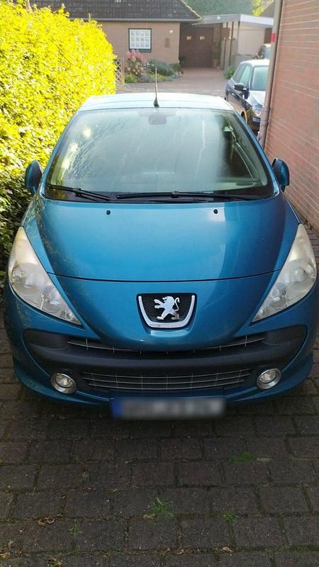 Blau Gebraucht 2009 Peugeot 207 CC Cabrio | 1.200 € (Superpreis) - Bild 1/4