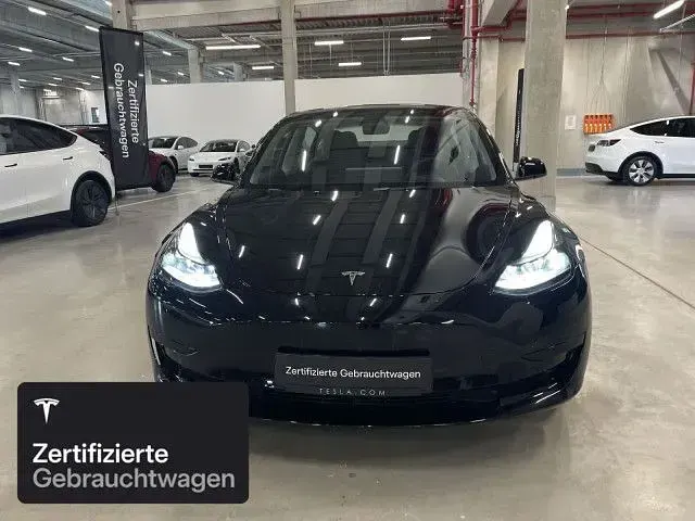 Used Tesla Model 3 RWD 283 kW (385 HP) 2023 Black Sedan
