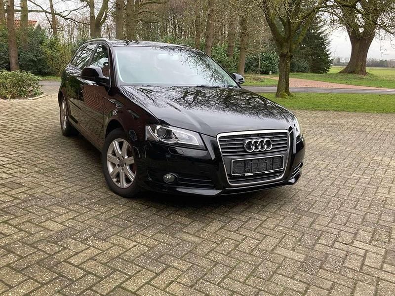 Gebraucht Audi A3 125 PS (91 kW) 2009 Schwarz Kleinwagen