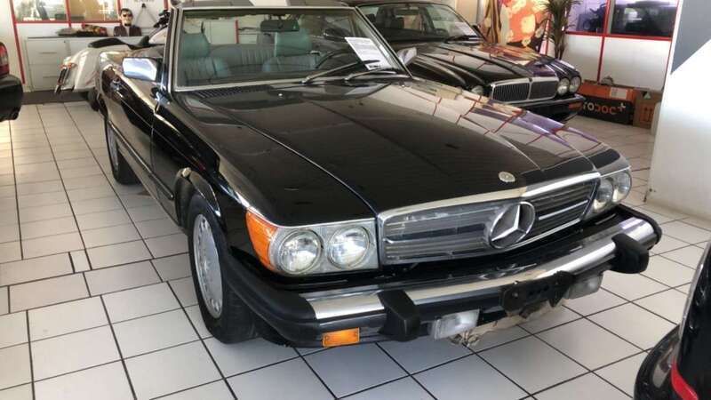 Schwarz Gebraucht 1987 Mercedes 560 Cabrio | 19.890 € - Bild 1/2