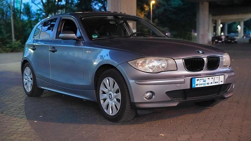 Silber Gebraucht 2006 BMW 116 Kleinwagen | 1.499 € (Superpreis) - Bild 1/4